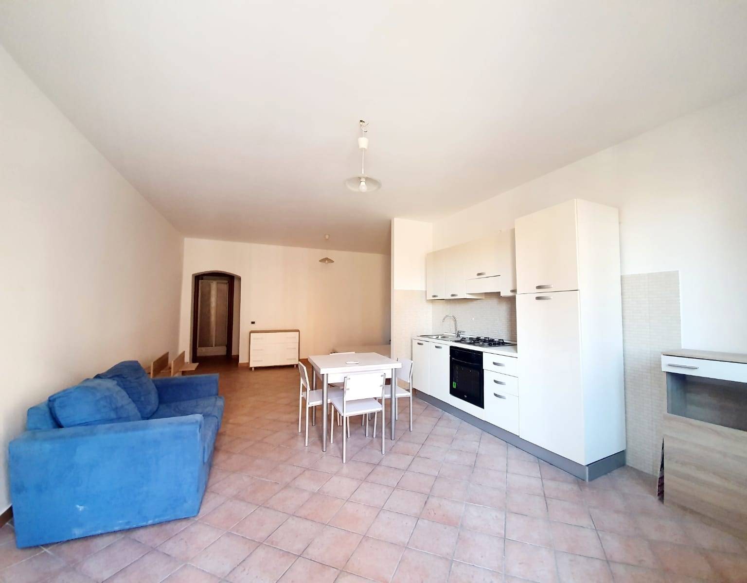 Appartamento in affitto a Fiano Romano, 1 locali, zona Località: CENTRO, prezzo € 450 | CambioCasa.it