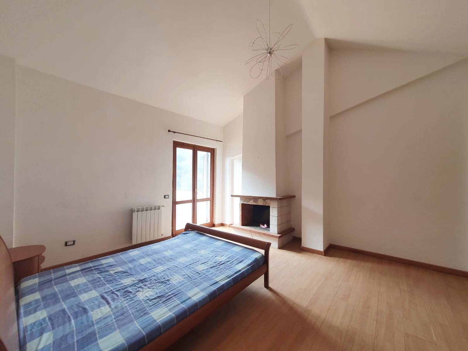Appartamento in vendita a Scandriglia, 3 locali, zona Località: POGGIO CORESE, prezzo € 49.000 | PortaleAgenzieImmobiliari.it