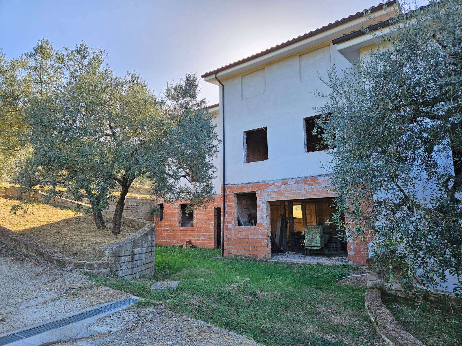Villa in vendita a Fiano Romano, 5 locali, prezzo € 159.000 | PortaleAgenzieImmobiliari.it