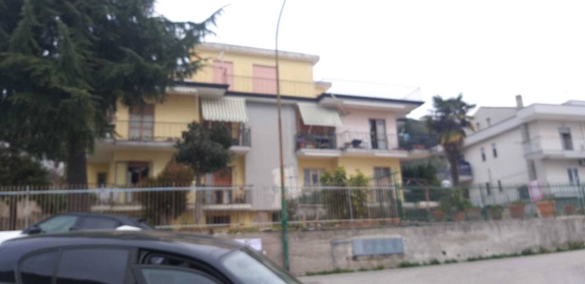 Appartamento in vendita a Montecorvino Pugliano, 3 locali, zona Località: SANTA TECLA, prezzo € 65.000 | PortaleAgenzieImmobiliari.it