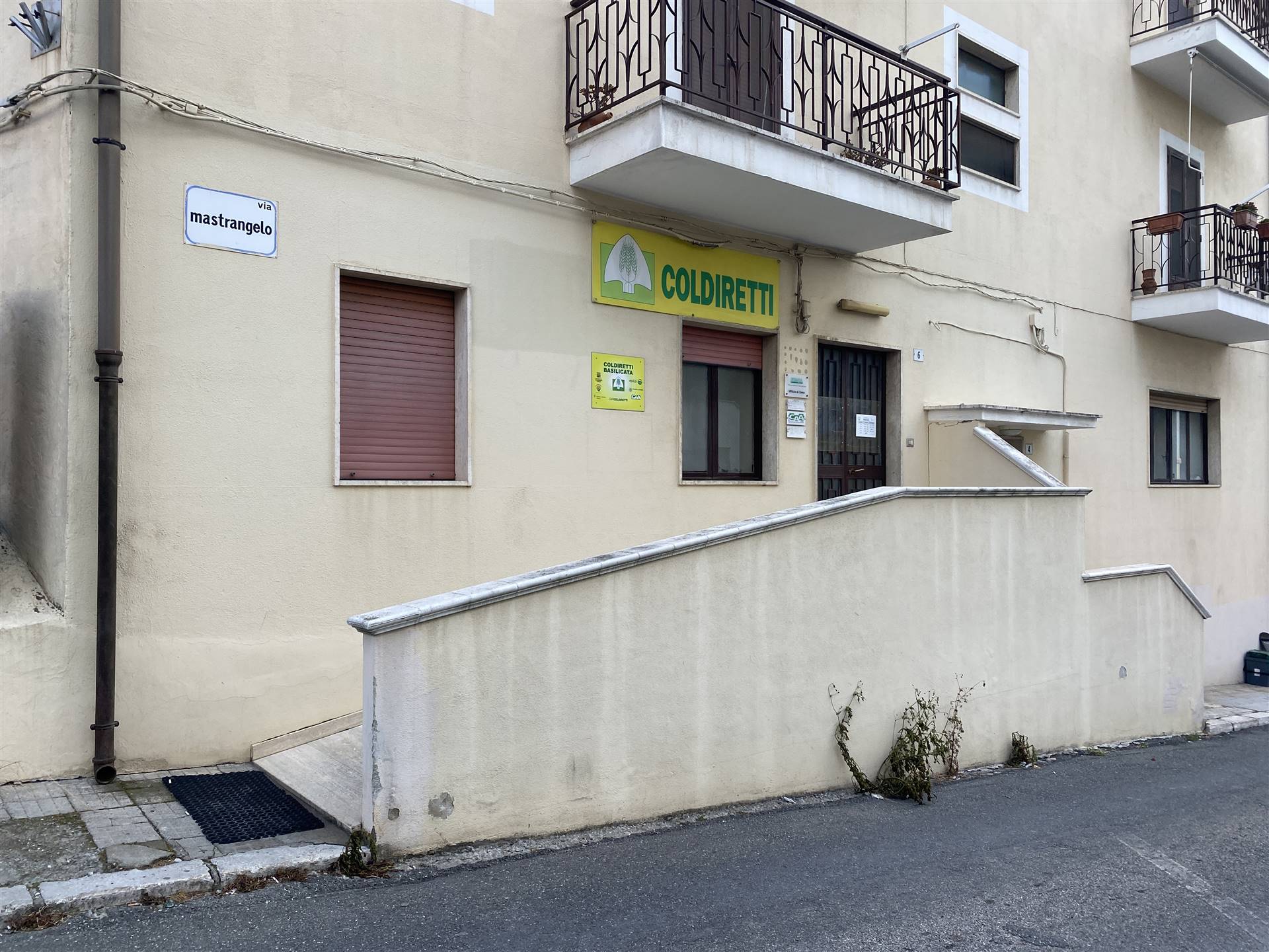 Appartamento in vendita a Policoro, 10 locali, prezzo € 155.000 | CambioCasa.it