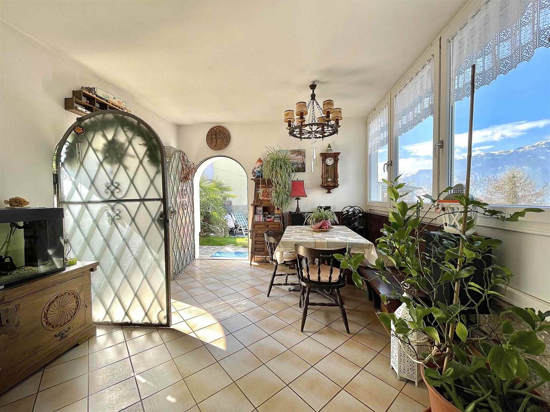 Villa in vendita a Salorno, 8 locali, zona i, prezzo € 870.000 | PortaleAgenzieImmobiliari.it