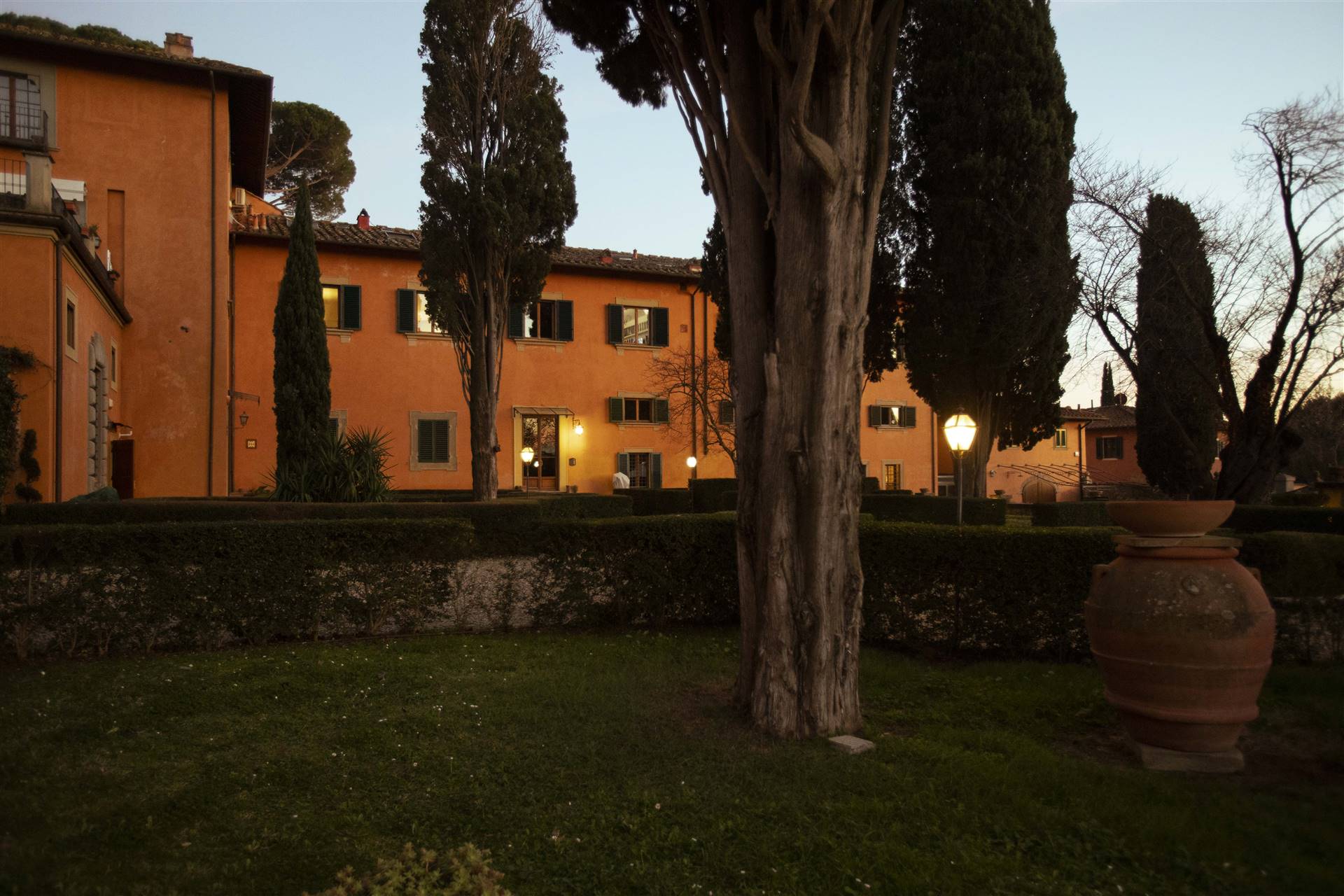 Appartamento in vendita a Bagno a Ripoli, 6 locali, zona lla, prezzo € 1.100.000 | PortaleAgenzieImmobiliari.it