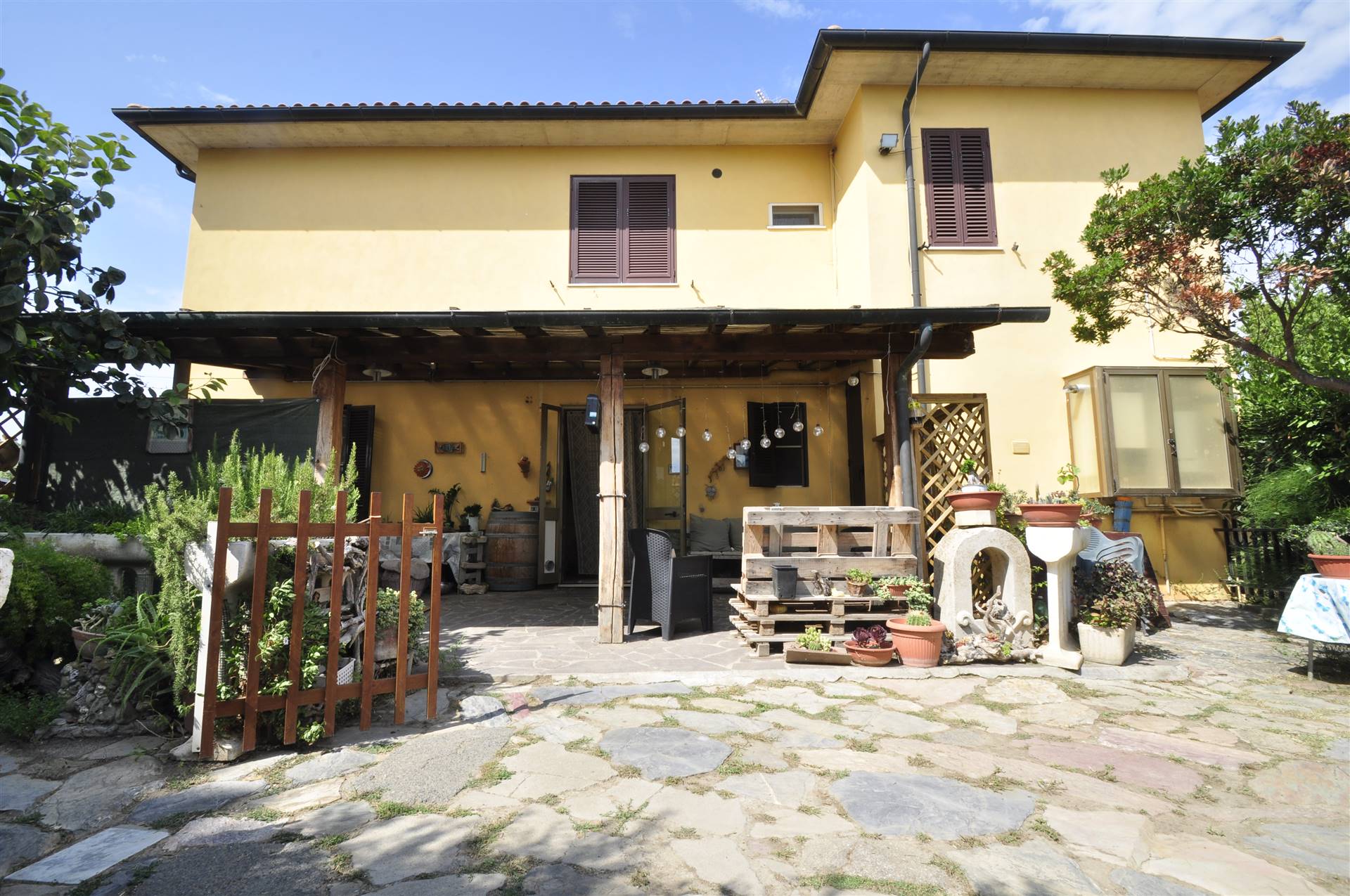 Appartamento in vendita a Piombino, 4 locali, prezzo € 220.000 | PortaleAgenzieImmobiliari.it