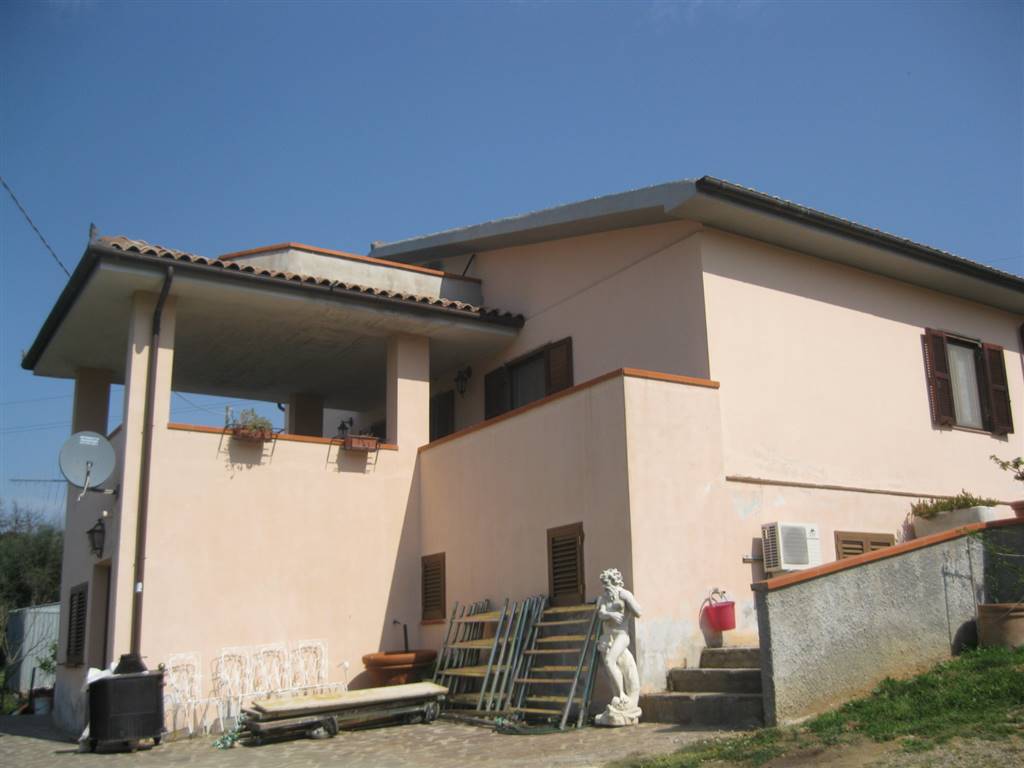 Villa in vendita a Scarlino, 12 locali, Trattative riservate | PortaleAgenzieImmobiliari.it