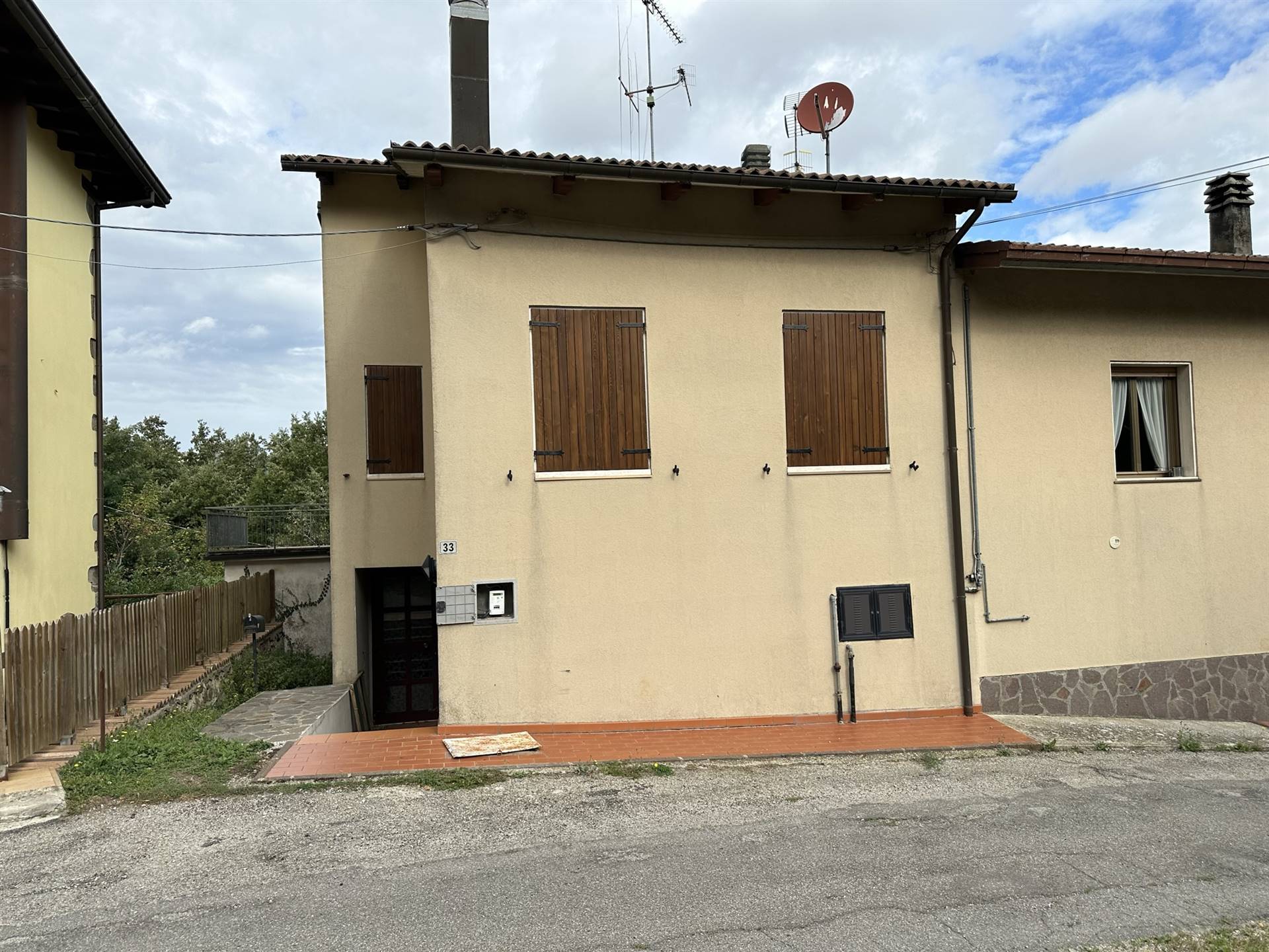 Soluzione Indipendente in vendita a Castiglione dei Pepoli, 6 locali, prezzo € 120.000 | PortaleAgenzieImmobiliari.it