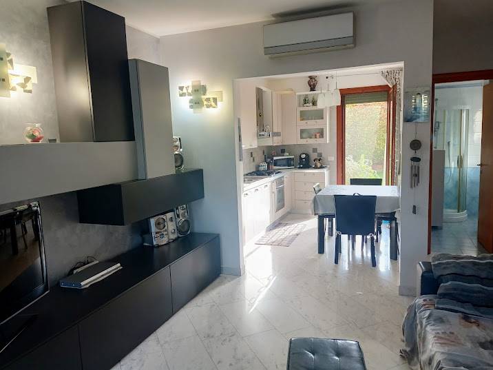 Villa a Schiera in vendita a Chioggia, 7 locali, zona Località: CA LINO, prezzo € 220.000 | PortaleAgenzieImmobiliari.it