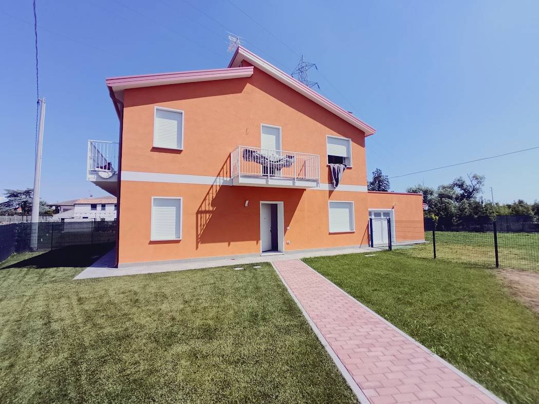 Villa in vendita a Chioggia, 4 locali, zona Località: CANAL DI VALLE, prezzo € 180.000 | PortaleAgenzieImmobiliari.it
