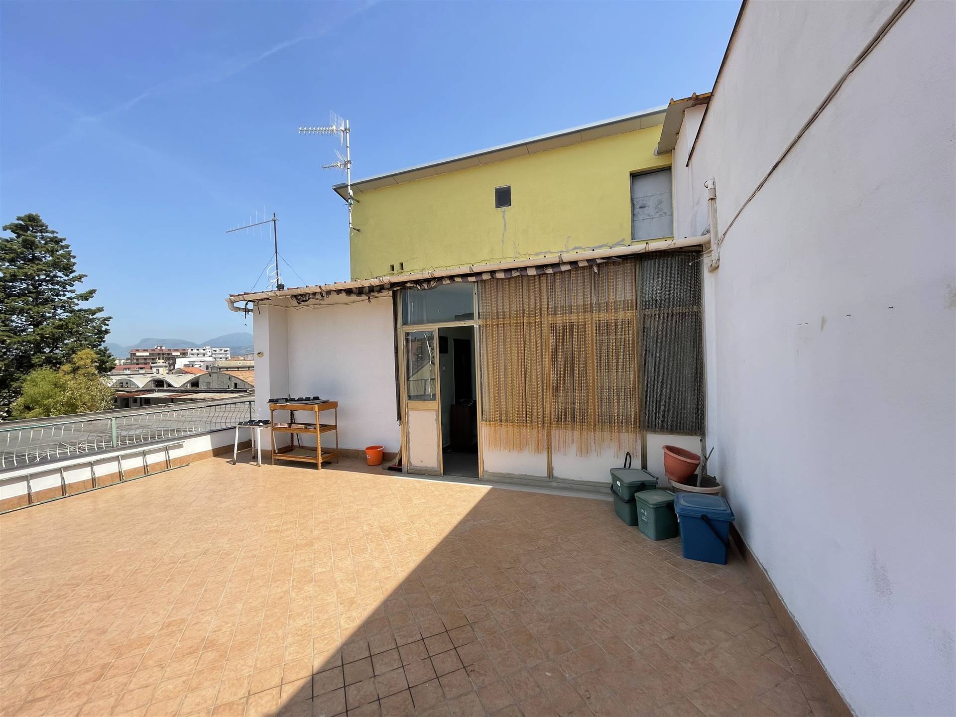 Appartamento in vendita a Battipaglia, 3 locali, prezzo € 69.000 | PortaleAgenzieImmobiliari.it