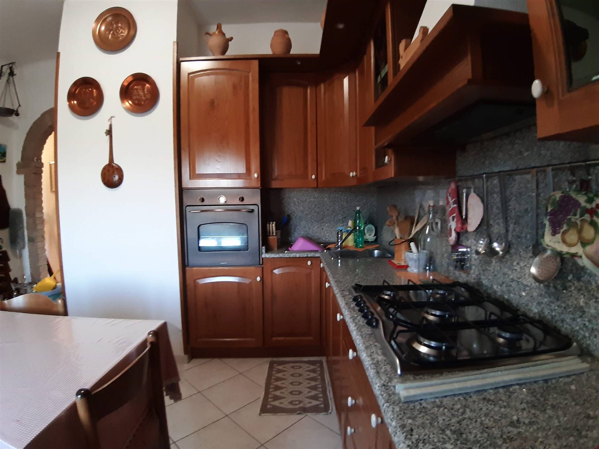 Appartamento in vendita a Chiusi, 5 locali, prezzo € 82.000 | PortaleAgenzieImmobiliari.it