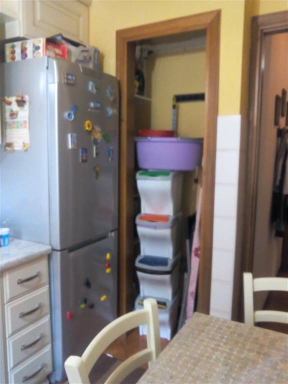 Appartamento in vendita a Chiusi, 6 locali, prezzo € 103.000 | PortaleAgenzieImmobiliari.it