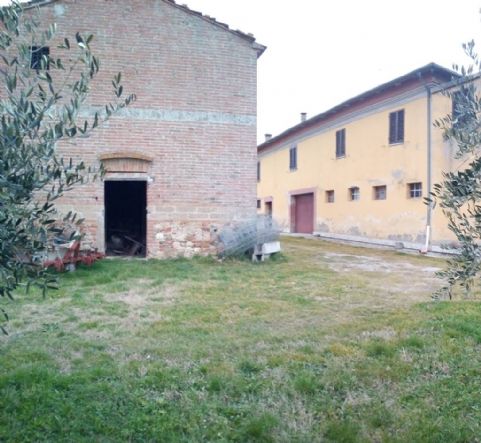 Rustico / Casale in vendita a Chianciano Terme, 15 locali, zona Località: CHIANCIANO TERME, prezzo € 360.000 | PortaleAgenzieImmobiliari.it