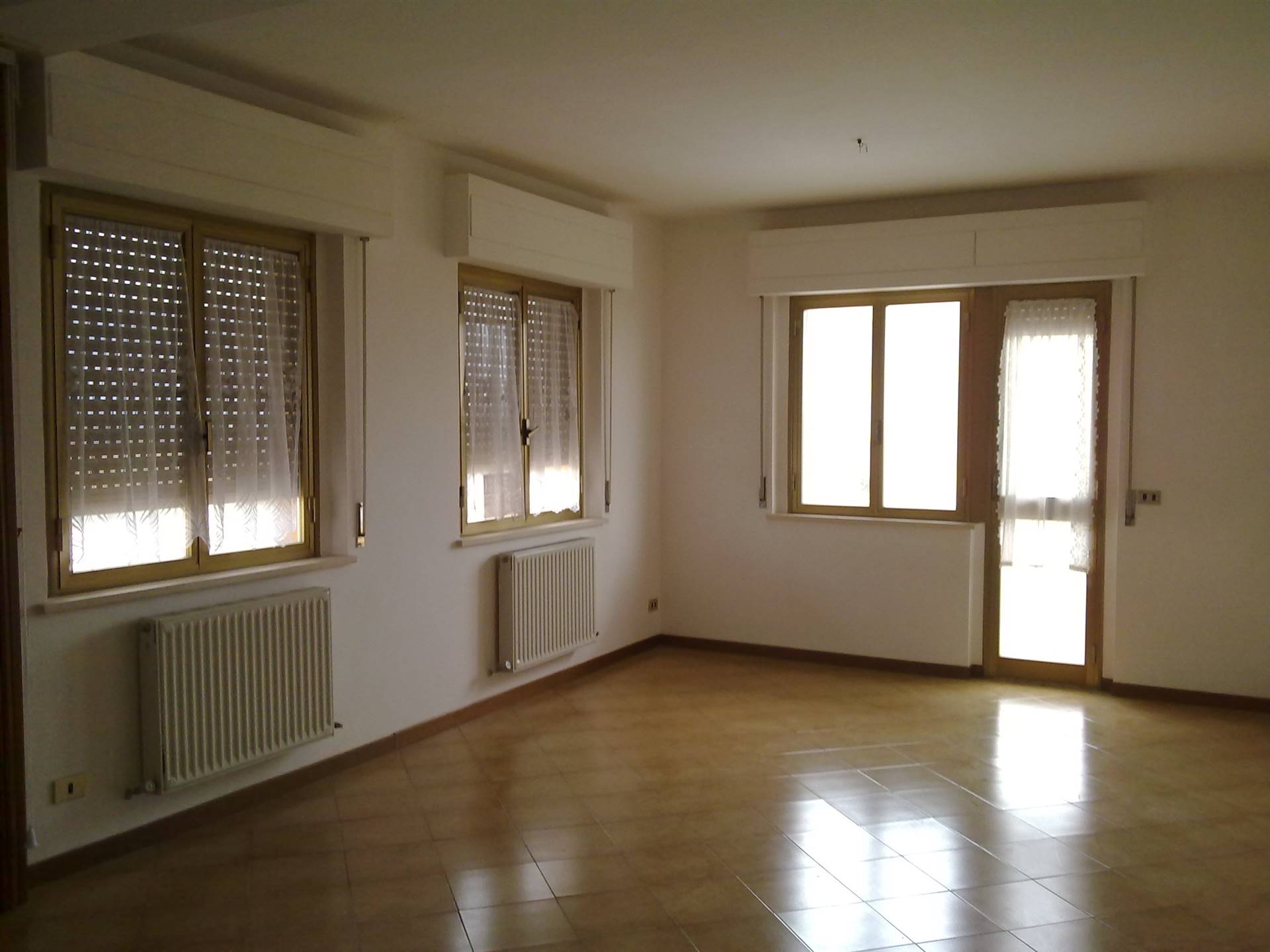 Appartamento in vendita a Chiusi, 4 locali, zona iano, prezzo € 65.000 | PortaleAgenzieImmobiliari.it