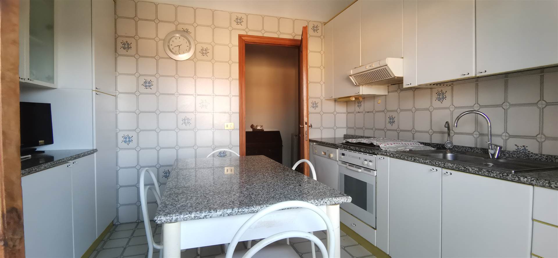 Appartamento in vendita a Chianciano Terme, 4 locali, zona Località: CHIANCIANO TERME, prezzo € 85.000 | PortaleAgenzieImmobiliari.it
