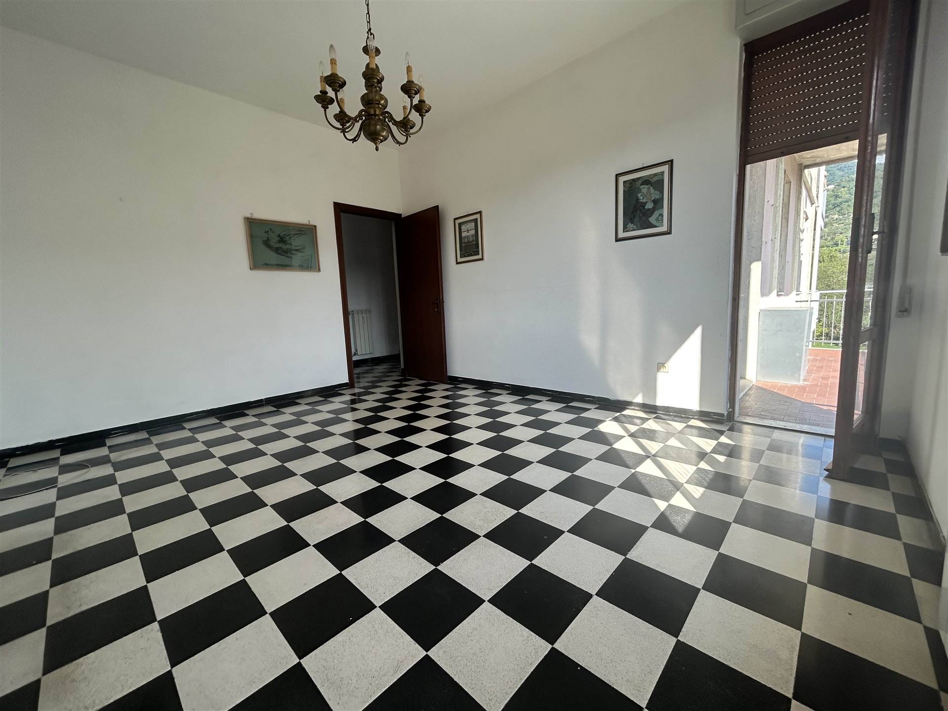 Appartamento in vendita a Follo, 4 locali, zona a Battolla, prezzo € 89.000 | PortaleAgenzieImmobiliari.it