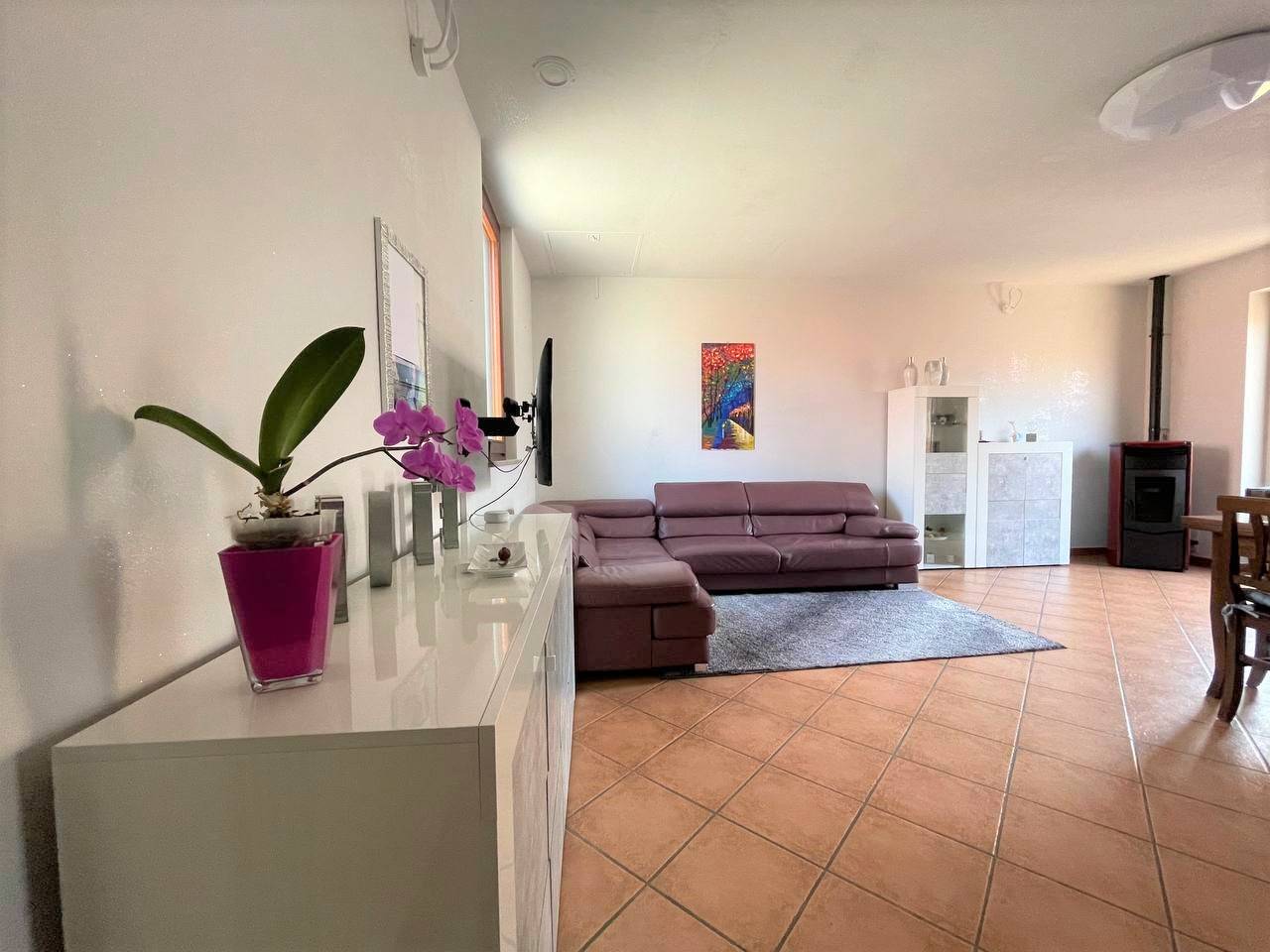 Appartamento in vendita a Albiano d'Ivrea, 3 locali, prezzo € 95.000 | PortaleAgenzieImmobiliari.it