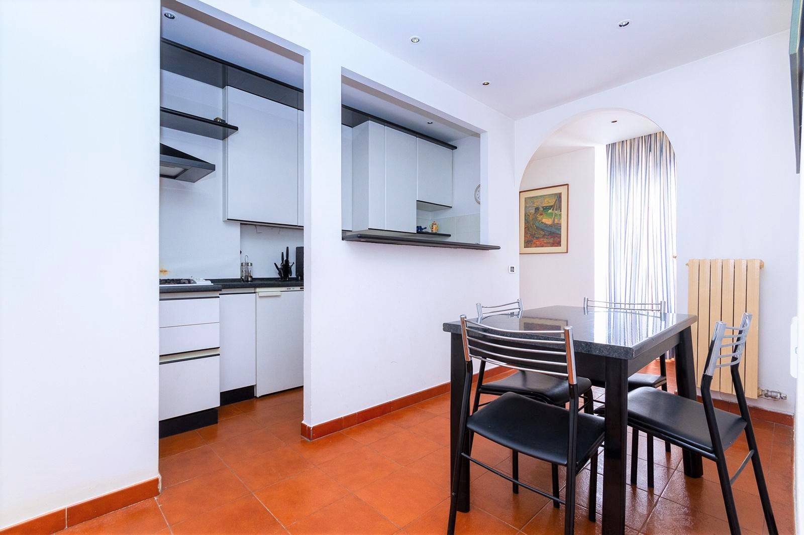 Appartamento in affitto a Torino, 3 locali, zona Centro, Quadrilatero Romano, Repubblica, Giardini Reali, prezzo € 650 | PortaleAgenzieImmobiliari.it
