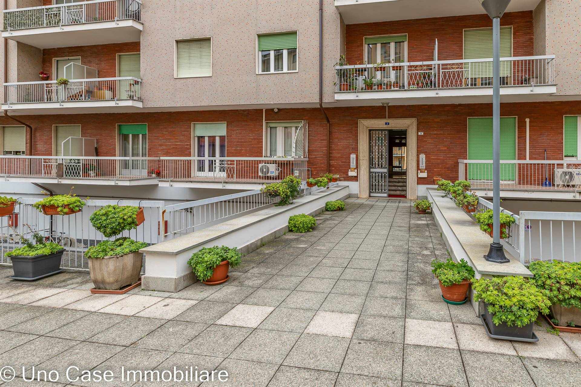 Appartamento in vendita a Banchette, 3 locali, prezzo € 45.000 | CambioCasa.it