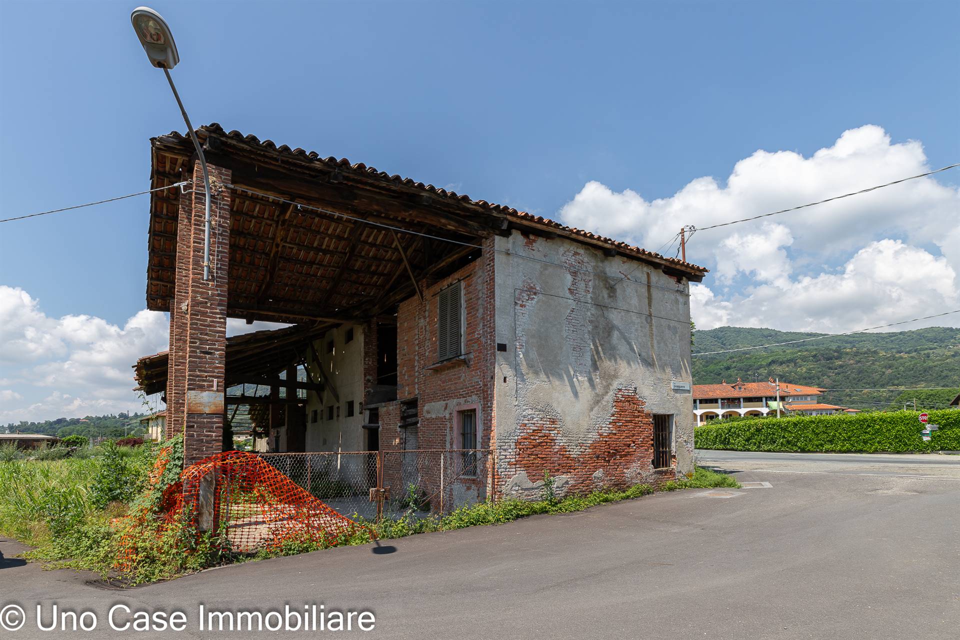 Rustico / Casale in vendita a Colleretto Giacosa, 3 locali, prezzo € 54.000 | PortaleAgenzieImmobiliari.it