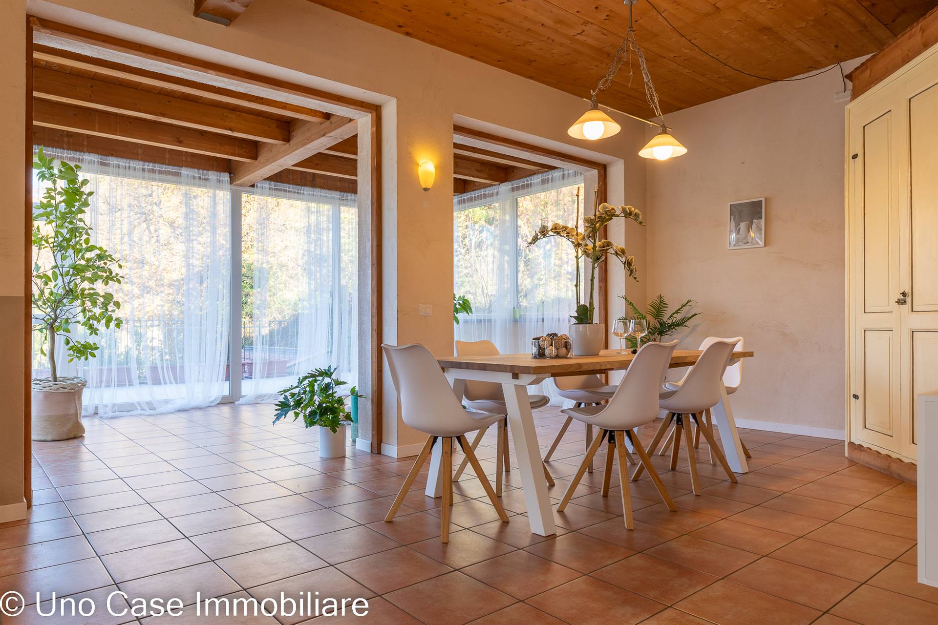 Villa in vendita a Alice Superiore, 13 locali, prezzo € 560.000 | PortaleAgenzieImmobiliari.it