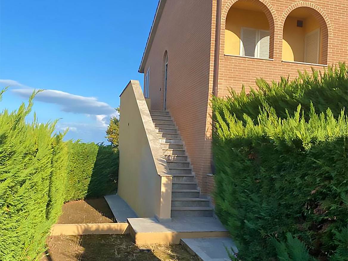 Appartamento in vendita a Castelnuovo Berardenga, 4 locali, prezzo € 250.000 | PortaleAgenzieImmobiliari.it