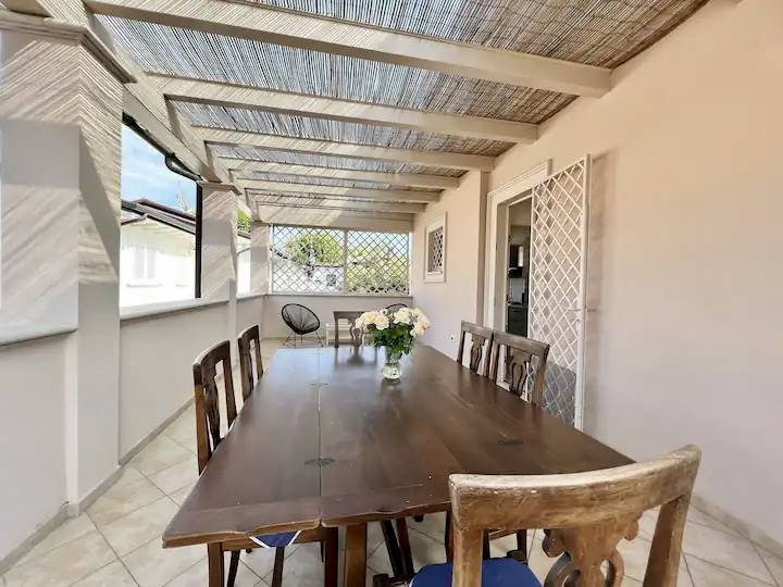 Villa in vendita a Forte dei Marmi, 10 locali, zona oria Apuana, prezzo € 2.500.000 | PortaleAgenzieImmobiliari.it