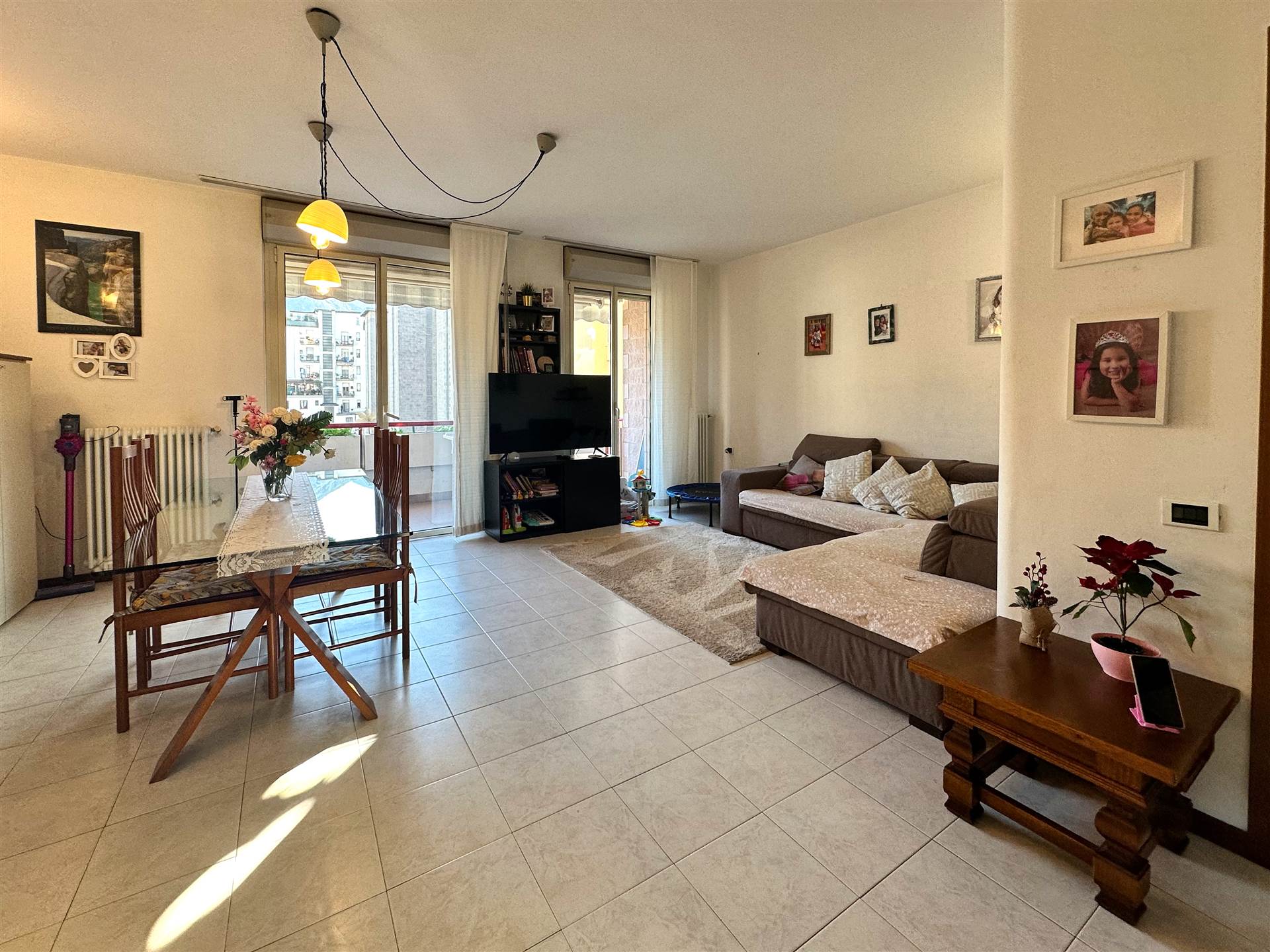 Appartamento in vendita a Aulla, 6 locali, prezzo € 200.000 | PortaleAgenzieImmobiliari.it
