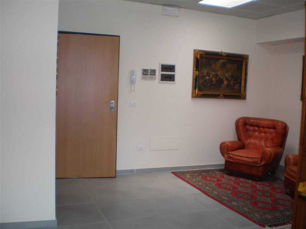Ufficio / Studio in Vendita a Pisa