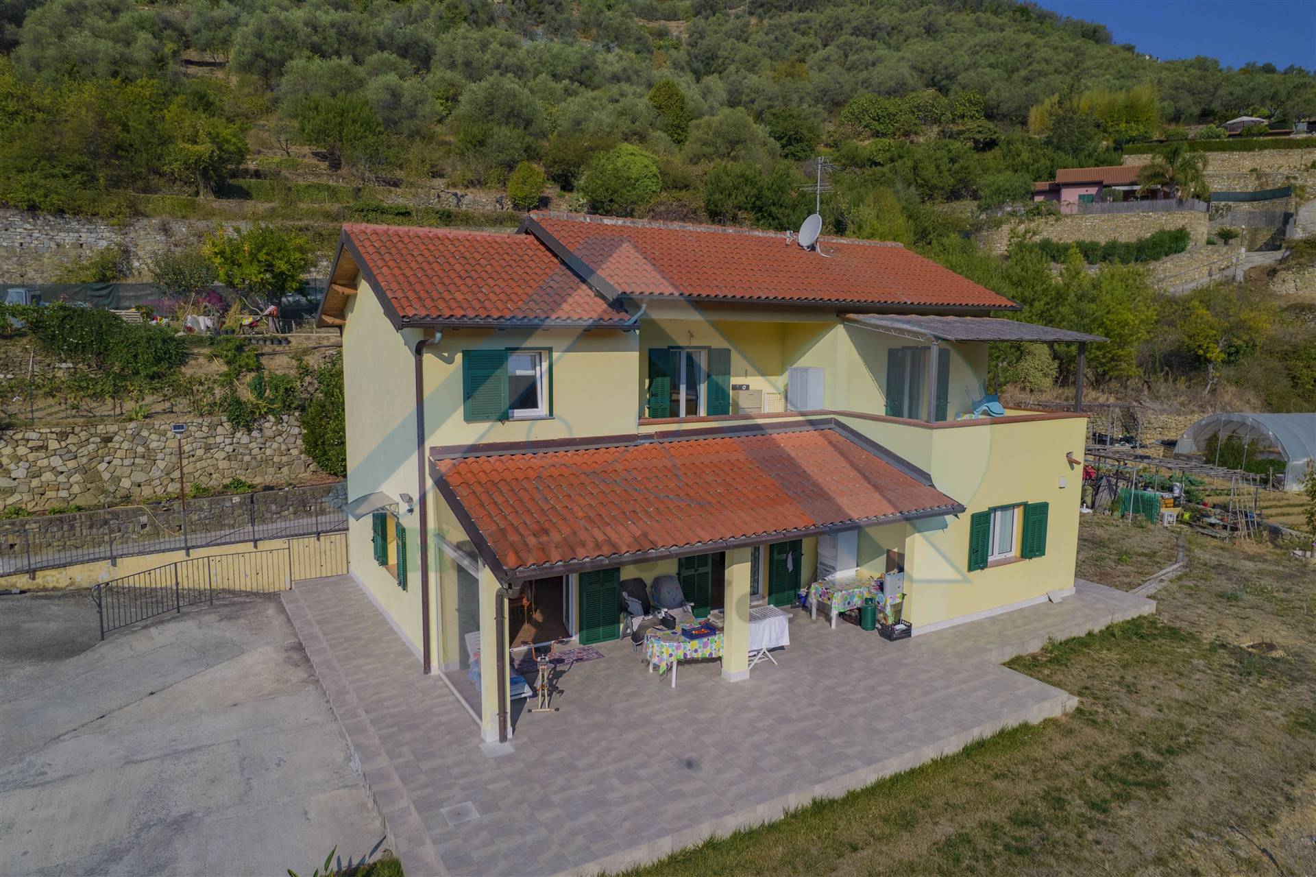 Villa in vendita a Dolceacqua, 8 locali, Trattative riservate | PortaleAgenzieImmobiliari.it