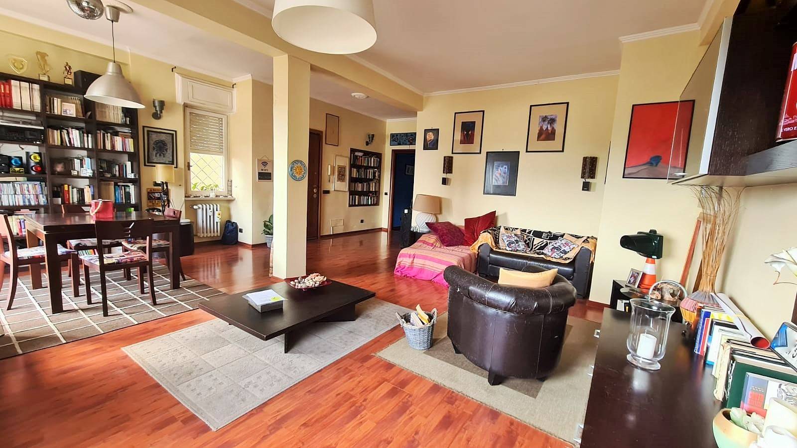 Appartamento in vendita a Roma, 6 locali, zona Zona: 42 . Cassia - Olgiata, prezzo € 320.000 | CambioCasa.it