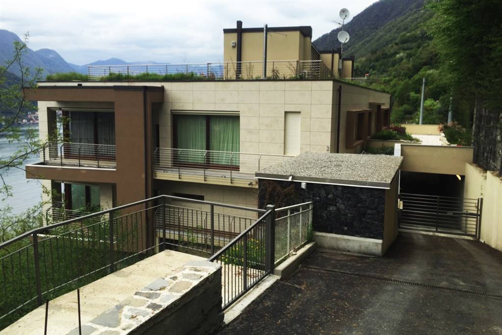 Appartamento in vendita a Faggeto Lario, 4 locali, prezzo € 950.000 | PortaleAgenzieImmobiliari.it