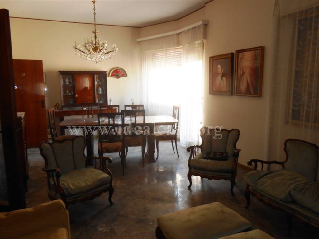 Appartamento in vendita a Mazara del Vallo, 5 locali, zona Località: CENTRO, prezzo € 110.000 | PortaleAgenzieImmobiliari.it