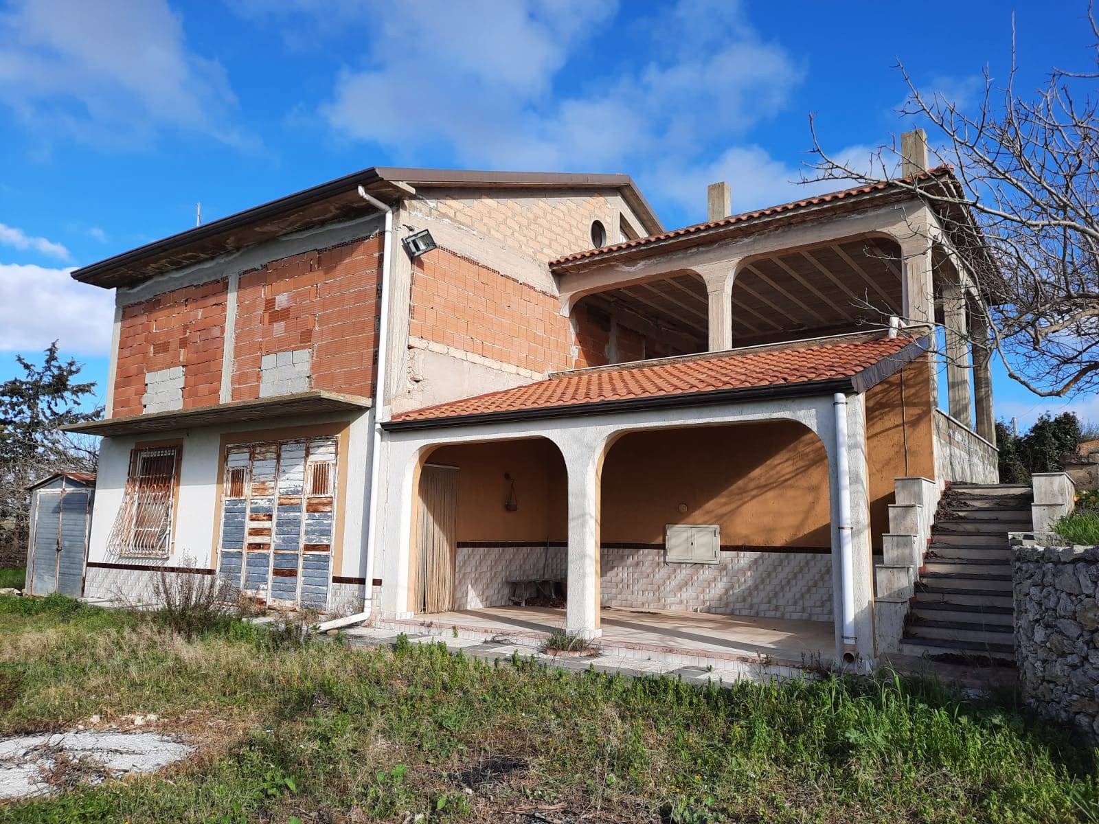 Villa in vendita a Campobello di Licata, 6 locali, prezzo € 120.000 | PortaleAgenzieImmobiliari.it