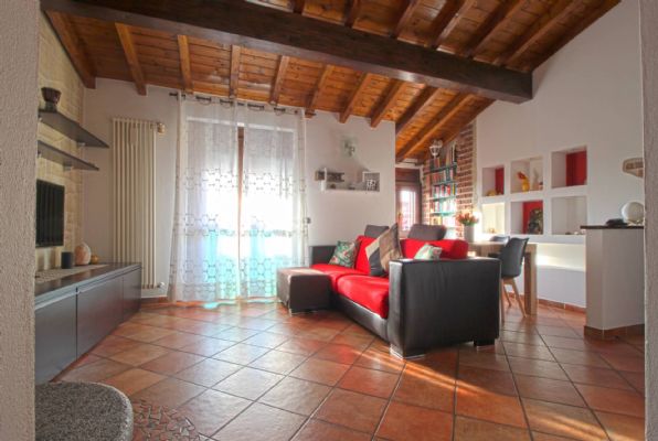 Appartamento in vendita a Cermenate, 3 locali, prezzo € 155.000 | PortaleAgenzieImmobiliari.it