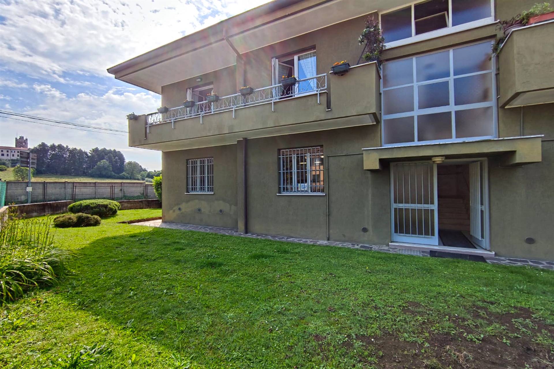 Appartamento in vendita a Vertemate con Minoprio, 3 locali, zona Zona: Vertemate, prezzo € 130.000 | CambioCasa.it