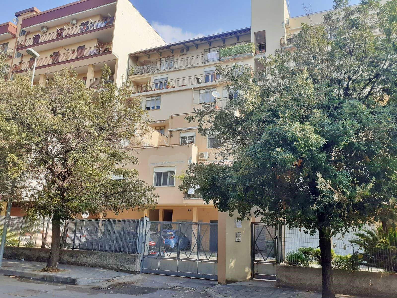 Appartamento in vendita a Salerno, 4 locali, zona atello, prezzo € 235.000 | PortaleAgenzieImmobiliari.it