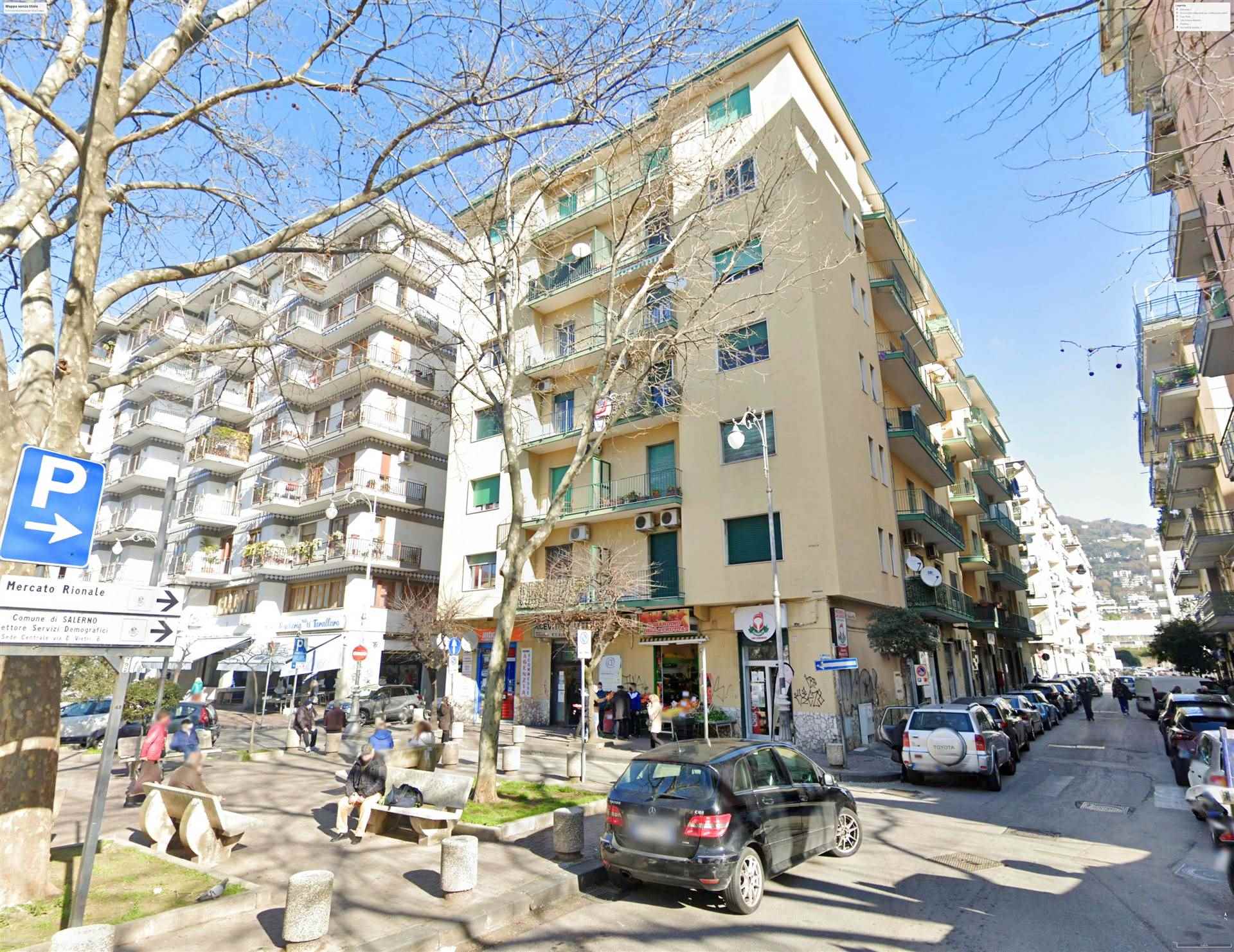 Negozio / Locale in affitto a Salerno, 1 locali, zona ione, prezzo € 550 | PortaleAgenzieImmobiliari.it