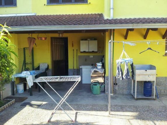 Villa in vendita a Mortara, 5 locali, prezzo € 170.000 | CambioCasa.it