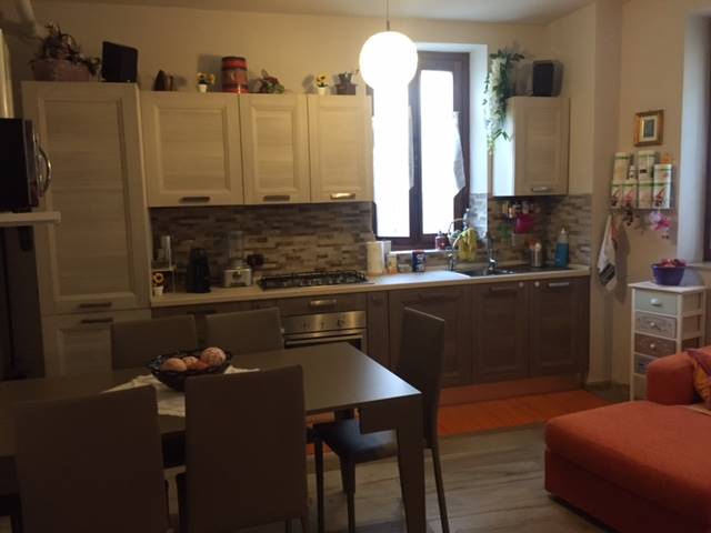 Appartamento in vendita a Gambolò, 3 locali, prezzo € 90.000 | CambioCasa.it