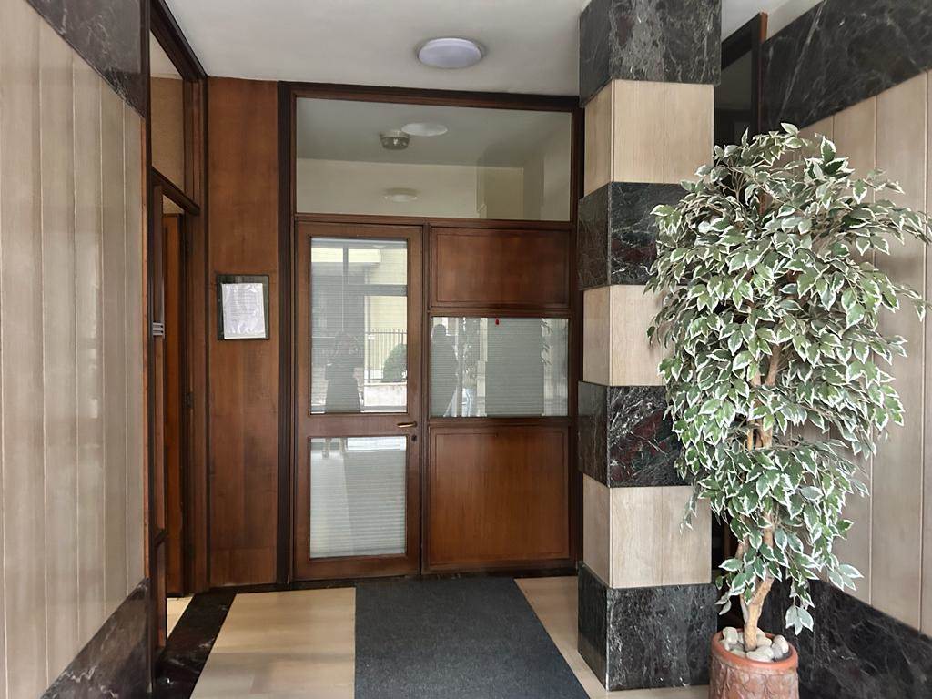 Appartamento in vendita a Vigevano, 3 locali, prezzo € 80.000 | PortaleAgenzieImmobiliari.it