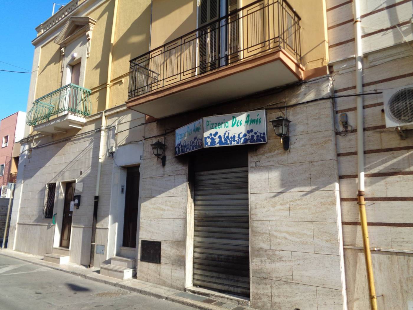 Immobile Commerciale in vendita a Valenzano, 2 locali, prezzo € 59.000 | CambioCasa.it