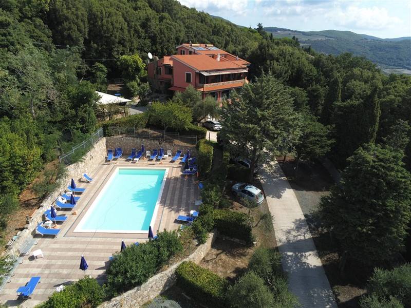 Villa in vendita a Riparbella, 18 locali, zona lino, prezzo € 790.000 | PortaleAgenzieImmobiliari.it