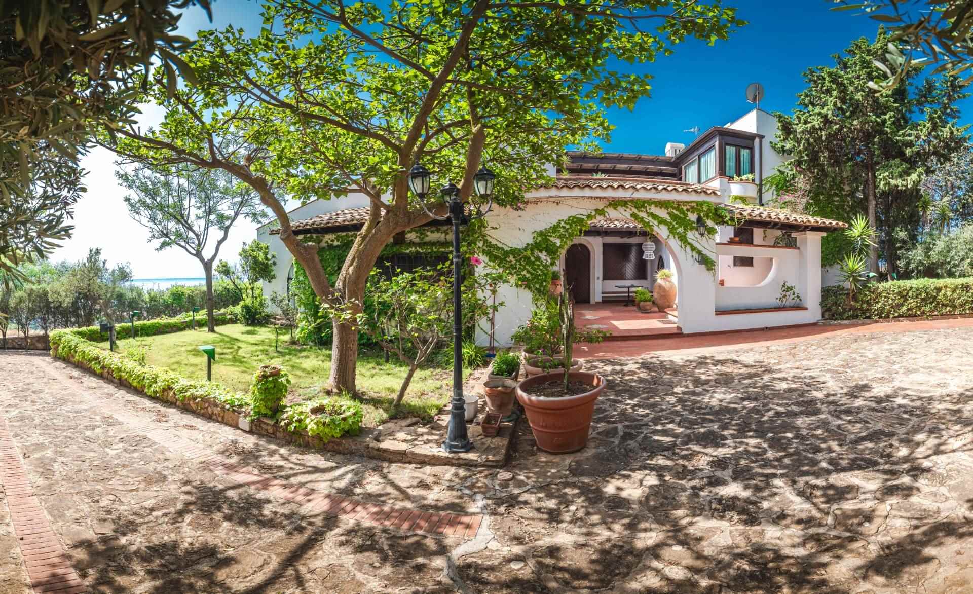 Villa in vendita a Menfi, 22 locali, prezzo € 950.000 | PortaleAgenzieImmobiliari.it