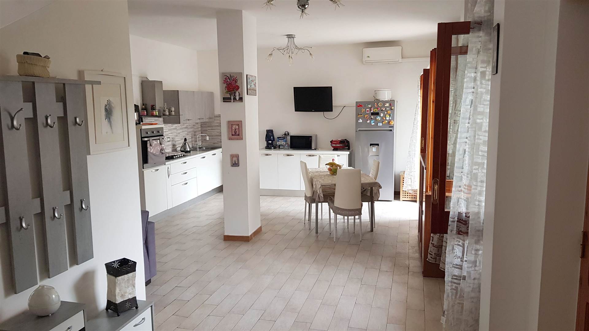 Appartamento in vendita a Pellezzano, 4 locali, zona rchia, prezzo € 145.000 | PortaleAgenzieImmobiliari.it