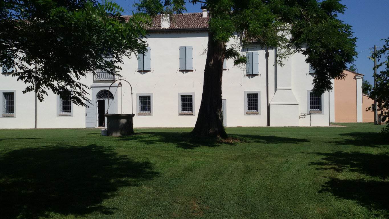 Villa in vendita a Ostellato, 8 locali, zona Località: ROVERETO, Trattative riservate | PortaleAgenzieImmobiliari.it