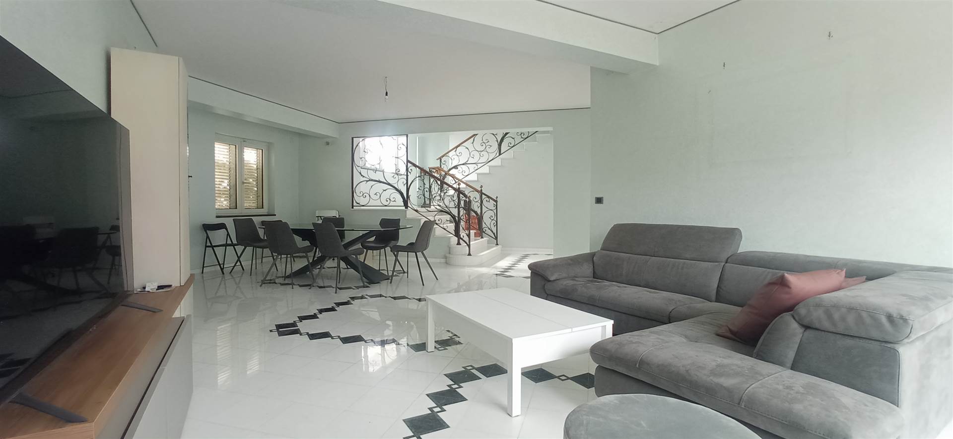 Villa in vendita a Atripalda, 8 locali, prezzo € 239.000 | PortaleAgenzieImmobiliari.it