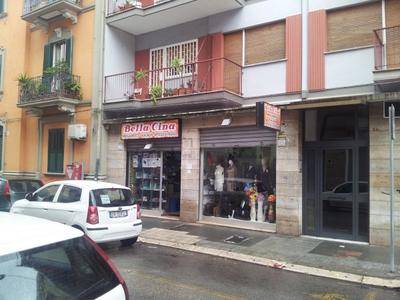 Negozio / Locale in vendita a Bari, 1 locali, zona rtà, prezzo € 110.000 | PortaleAgenzieImmobiliari.it