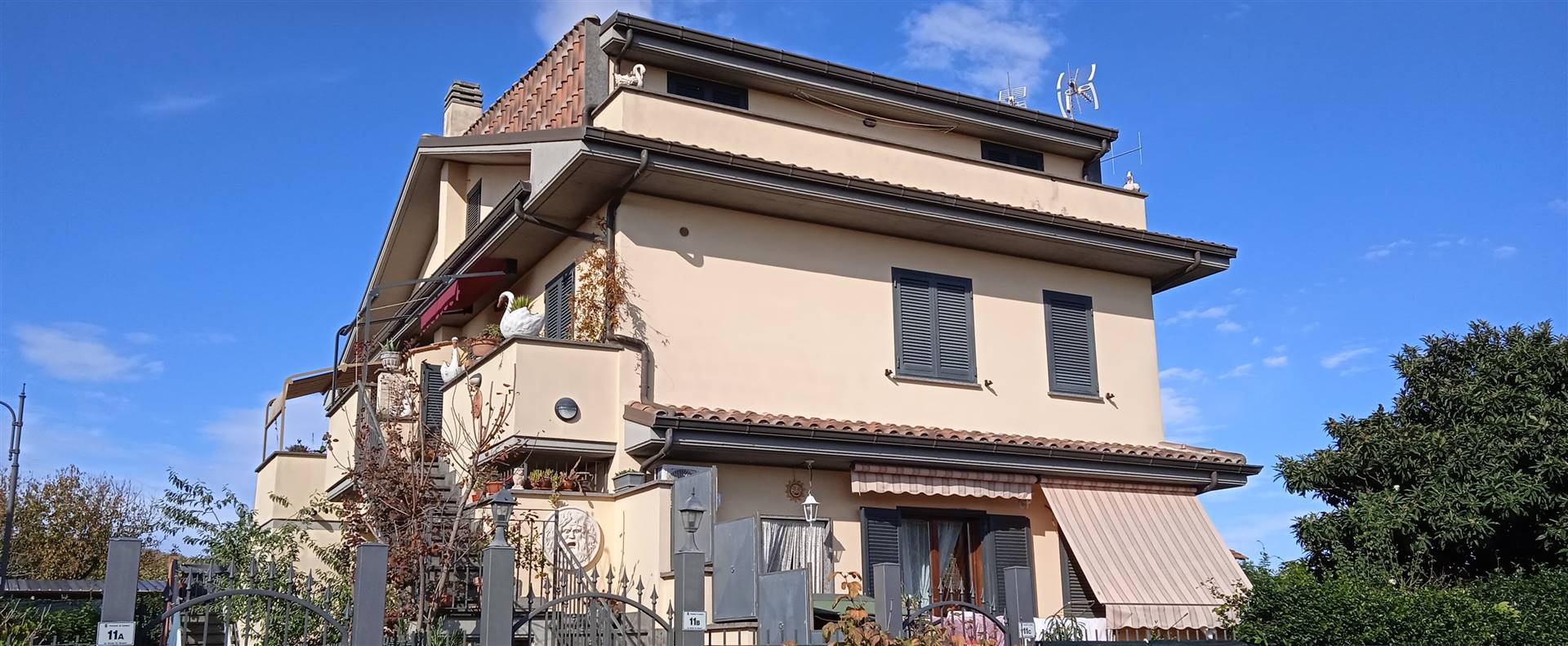 Appartamento in vendita a Lariano, 3 locali, prezzo € 160.000 | CambioCasa.it