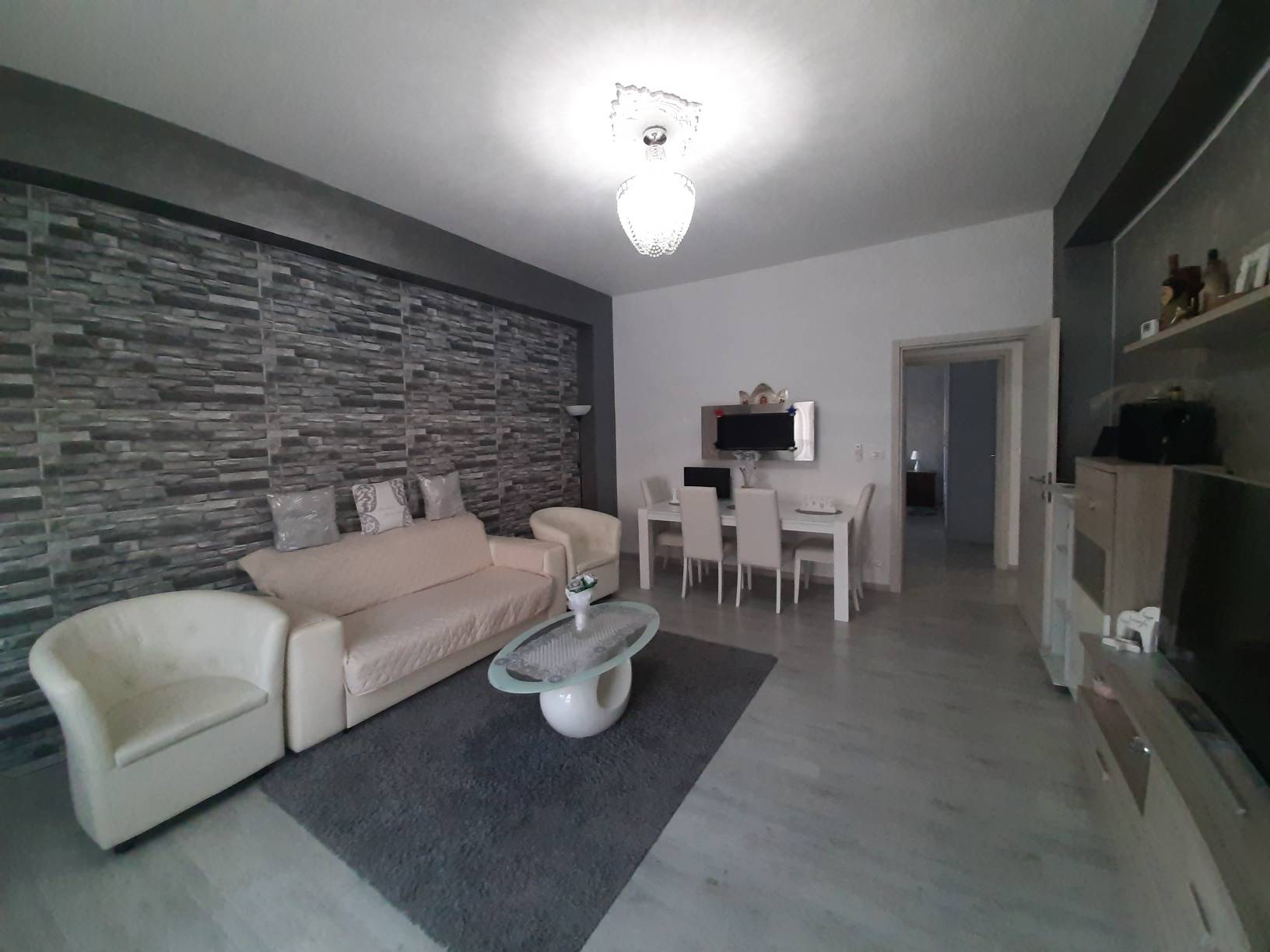 Appartamento in vendita a Falconara Marittima, 3 locali, zona ro, prezzo € 138.000 | PortaleAgenzieImmobiliari.it