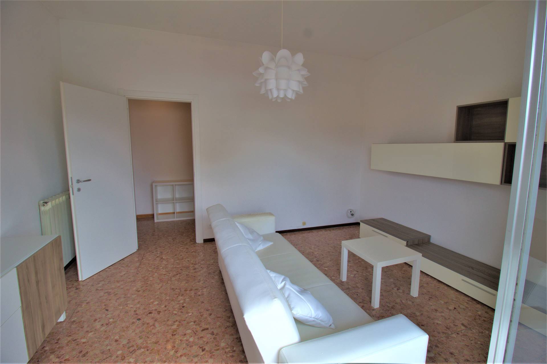 Appartamento in vendita a Aulla, 4 locali, prezzo € 87.000 | PortaleAgenzieImmobiliari.it